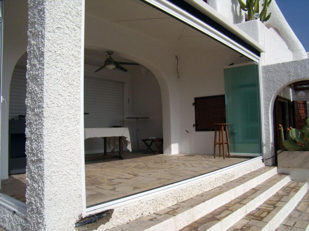 Cortinas de cristal y cerramientos 2 - Distecalum | Aynat