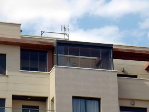 cortina de cristal para balcón Almería distecalum