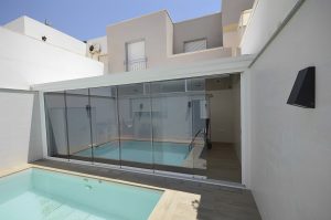cortina de cristal plegable para terraza almeria distecalum