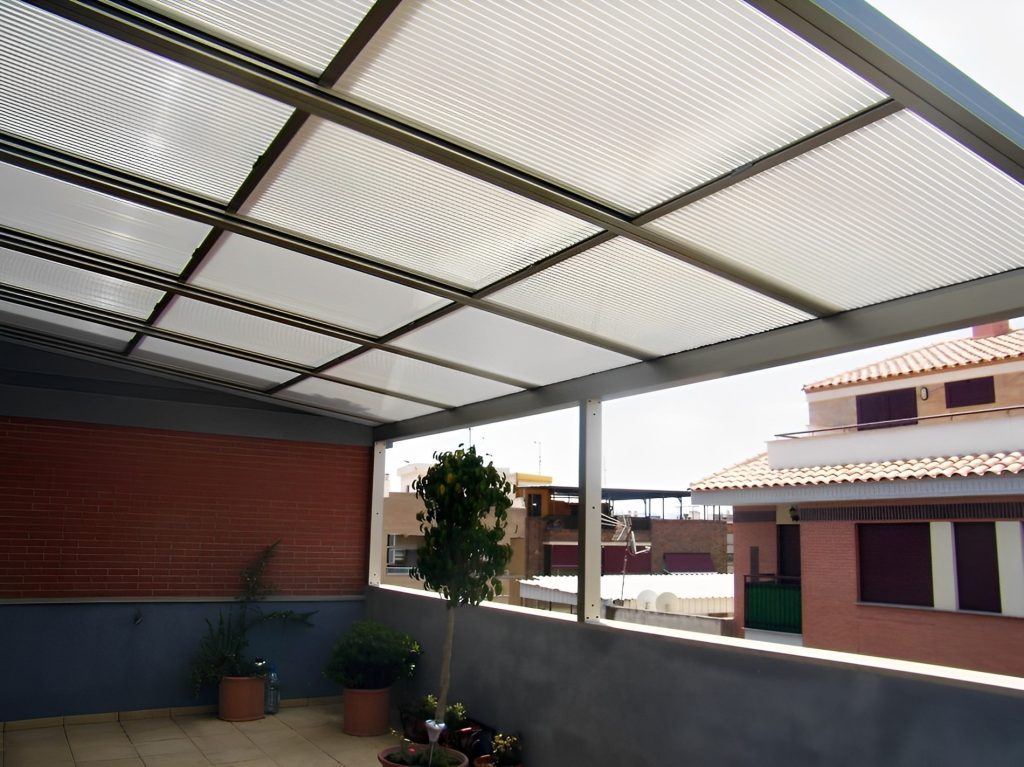techo de policarbonato para balcon terraza patio almeria distecalum